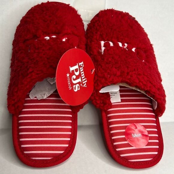 Family PJ’s Red fluffy Dad slippers size small (6-7). NWT - Picture 2 of 8